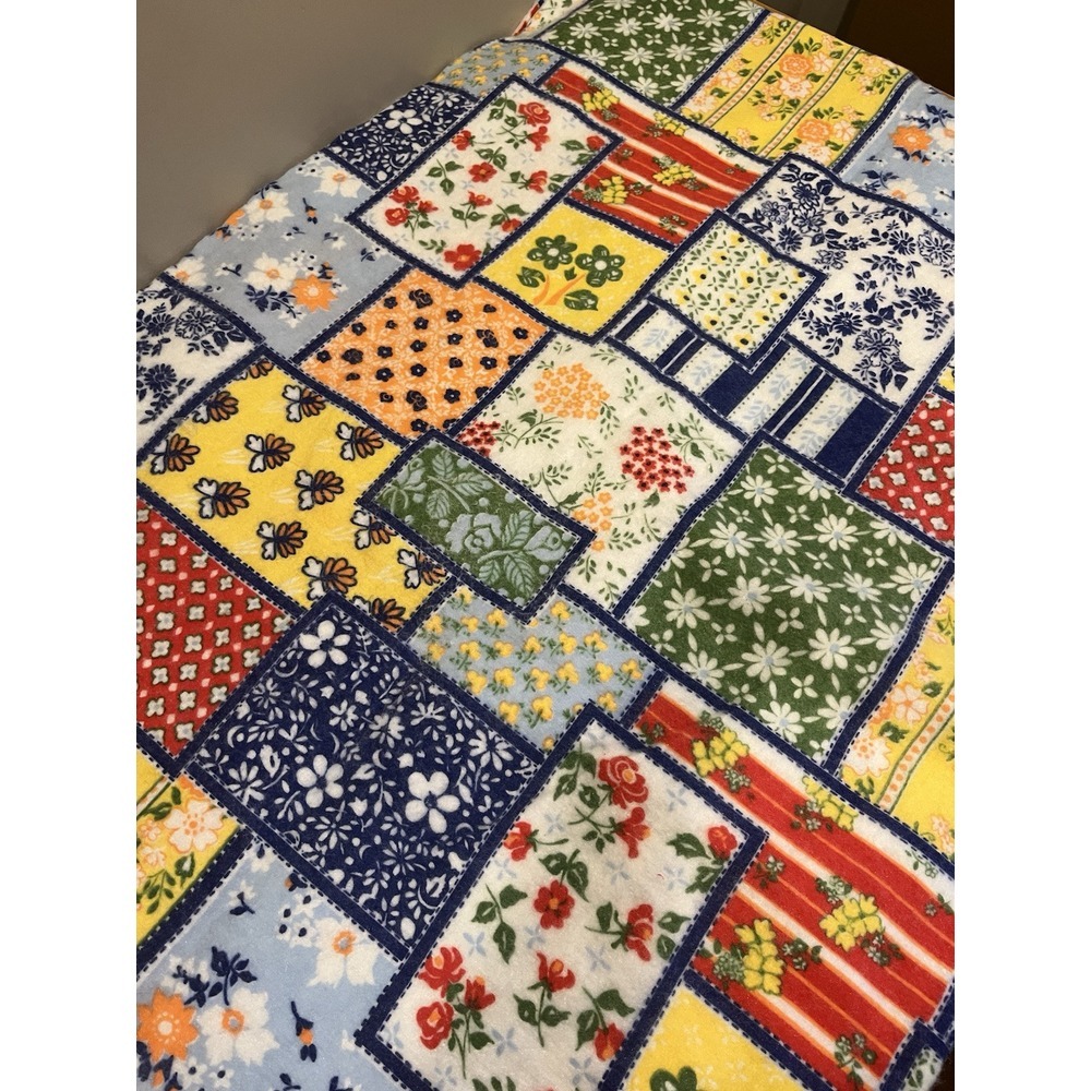 Vintage Blanket 1970s Patchwork Cannon‎ Saratoga Polyester Full Sized Flowers
